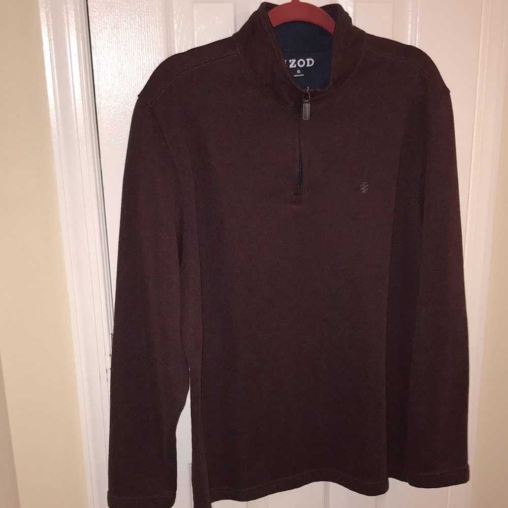 Men’s XL Izod Burgundy Shirt Long Sleeve